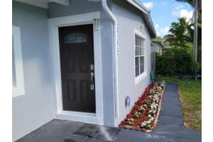 865 Balfrey Dr S, West Palm Beach, FL 33413, Sold 12/30/21