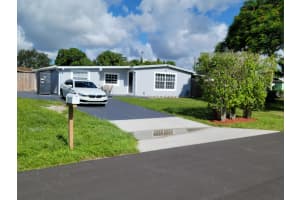 865 Balfrey Dr S, West Palm Beach, FL 33413, Sold 12/30/21