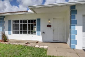 669 NW 15th Ave, Boca Raton, FL 33486, Sold 09/10/21