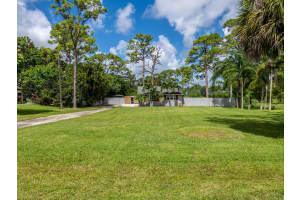 7647 Worral Rd, Lake Worth, FL 33463, Sold 10/28/21