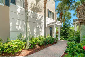669 NW 38th Cir, Boca Raton, FL 33431, Sold 10/08/21