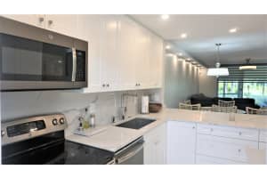 1040 SE 4th Ave, Deerfield Beach, FL 33441, Sold 04/19/22