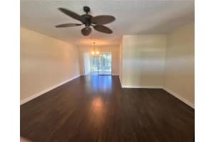 35 Colonial Club Dr, Boynton Beach, FL 33435, Sold 02/03/22