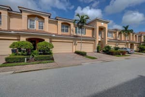 309 SW Otter Run Pl, Stuart, FL 34997, Sold 11/23/21
