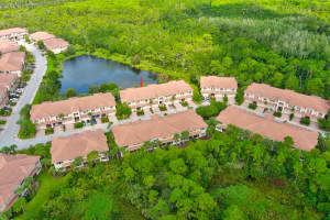 309 SW Otter Run Pl, Stuart, FL 34997, Sold 11/23/21