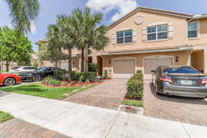 5902 Monterra Club Dr, Lake Worth, FL 33463, Sold 09/10/21