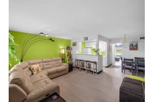 131 Doolen Ct, North Palm Beach, FL 33408, Sold 09/21/21
