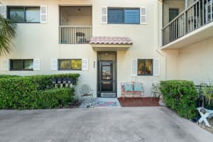 385 SE 17th Ave, Deerfield Beach, FL 33441, Sold 03/15/22