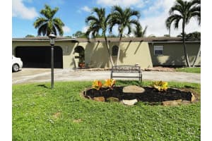7203 Oakmont Dr, Lake Worth, FL 33467, Sold 10/15/21