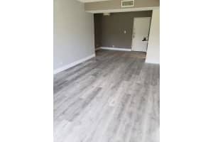 460 NW 20th St, Boca Raton, FL 33431, Sold 11/05/21