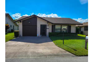 3305 Silver Buttonwood Dr, Greenacres, FL 33463, Sold 10/29/21