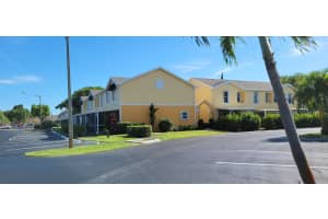 231 Waterside Dr, Hypoluxo, FL 33462, Sold 09/30/21