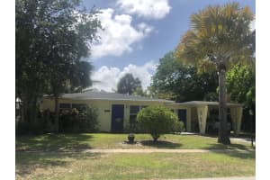 2101 NE 4th Way, Boca Raton, FL 33431, Sold 02/04/22