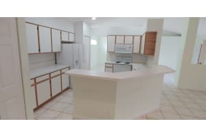 7508 Eagle Point Dr, Delray Beach, FL 33446, Sold 10/07/21