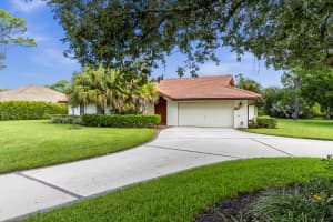 9457 Meadowood Dr, Fort Pierce, FL 34951, Sold 09/30/21