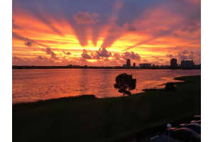 480 Executive Center Dr #4a, West Palm Beach, FL 33401, Sold 09/29/21