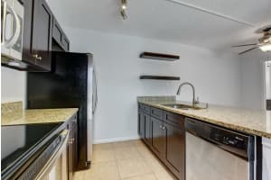 858 Blue Ridge Cir, West Palm Beach, FL 33409, Sold 11/05/21