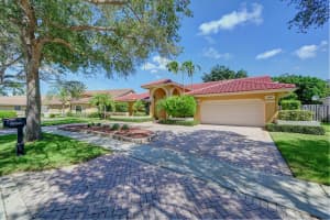 10941 NW 7th Ct, Plantation, FL 33324, Sold 10/27/21