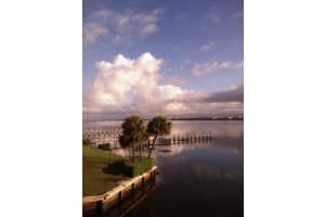 100 Waterway Dr S, Lantana, FL 33462, Sold 11/01/21