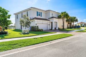 MLS# R10740369, Vero Beach, Florida 32968