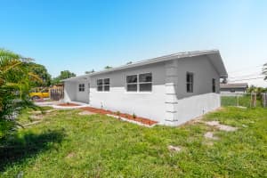 5784 Haverhill Rd, West Palm Beach, FL 33407, Sold 09/28/21