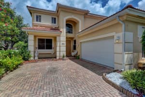 442 Gazetta Way, West Palm Beach, FL 33413, Sold 02/25/22