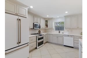 6858 Calle Del Paz N, Boca Raton, FL 33433, Sold 10/01/21