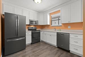 6531 SE Federal Hwy, Stuart, FL 34997, Sold 09/23/21