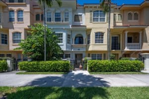 2524 Gardens Pkwy, Palm Beach Gardens, FL 33410, Sold 10/27/21