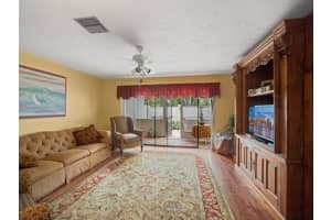 12837 Spinnaker Ln, Wellington, FL 33414, Sold 10/06/21