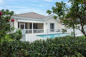 831 Niemen Dr, Palm Beach Gardens, FL 33410, Sold 09/24/21