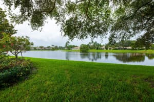 831 Niemen Dr, Palm Beach Gardens, FL 33410, Sold 09/24/21