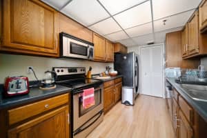 859 Jeffery St, Boca Raton, FL 33487, Sold 12/07/21