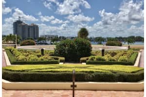 150 Bradley Pl, Palm Beach, FL 33480, Sold 01/13/22