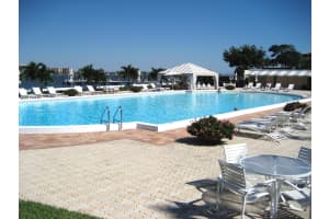 150 Bradley Pl, Palm Beach, FL 33480, Sold 01/13/22