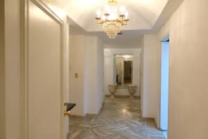 150 Bradley Pl, Palm Beach, FL 33480, Sold 01/13/22