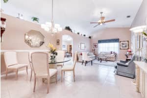 8246 Duomo Cir, Boynton Beach, FL 33472, Sold 10/08/21