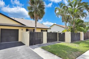 495 SW 28th Ave, Delray Beach, FL 33445, Sold 10/01/21