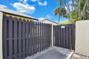 495 SW 28th Ave, Delray Beach, FL 33445, Sold 10/01/21