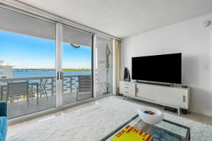 2760 S Ocean Blvd, Palm Beach, FL 33480, Sold 12/08/21