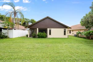 1407 Summit Run Cir, West Palm Beach, FL 33415, Sold 10/08/21
