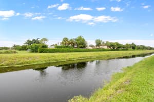 1407 Summit Run Cir, West Palm Beach, FL 33415, Sold 10/08/21