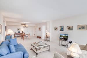 3546 S Ocean Blvd, South Palm Beach, FL 33480, Sold 09/30/21