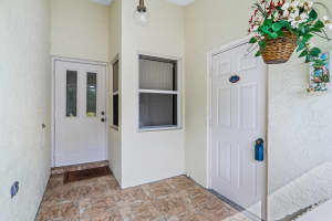 10939 SE Sea Pines Cir, Hobe Sound, FL 33455, Sold 10/08/21