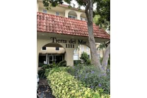 1111 S Ocean Blvd, Boca Raton, FL 33432, Sold 12/10/21