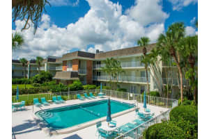 200 Greytwig Rd, Vero Beach, FL 32963, Sold 09/30/21