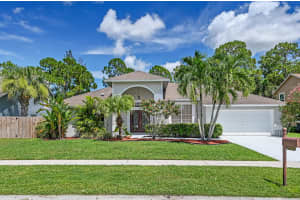 3787 Woods Walk Blvd, Lake Worth, FL 33467, Sold 10/14/21