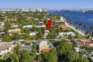 195 Almeria Rd, West Palm Beach, FL 33405, Sold 11/01/21