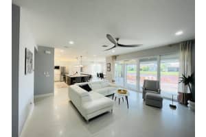 9601 Highland Pointe Pass, Delray Beach, FL 33446, Sold 12/01/21