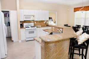 1214 Olympic Cir, Greenacres, FL 33413, Sold 10/08/21